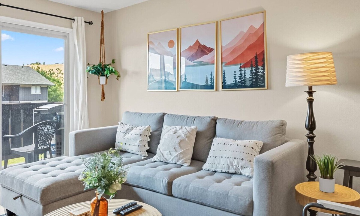 Dillon Condo | 1 mile to Dillon Amphitheater + Dillon Marina