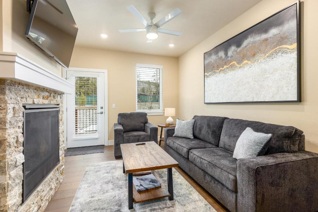 Lakeside Village Apartment | 103 Clearwater Lofts condo