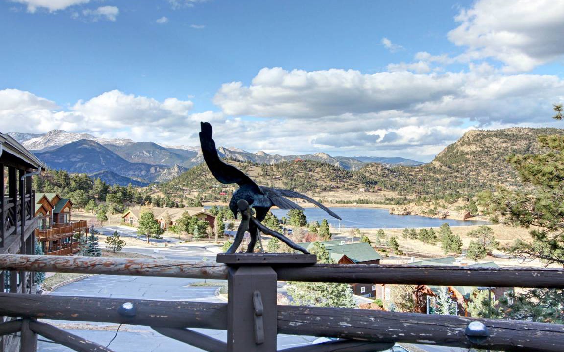 Estes Park Condo | 105 m² Condo ∙ 2 bedrooms ∙ 6 guests