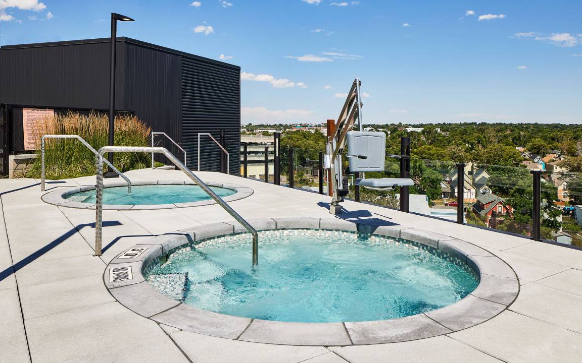 Cole Hotel | 106 m² Hotel ∙ 1 bedroom ∙ 2 guests