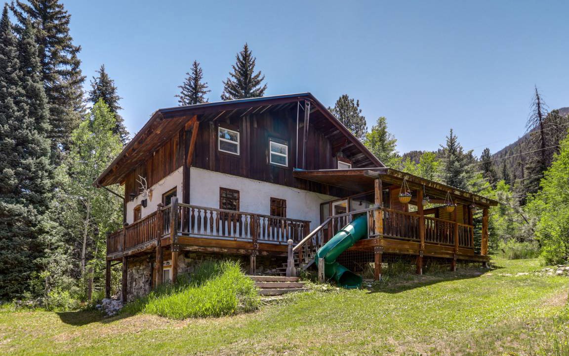 Carbondale House | 111 m² House ∙ 4 bedrooms ∙ 8 guests