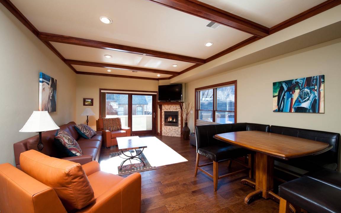 Historic Downtown Durango Condo | 112 m² Condo ∙ 2 bedrooms ∙ 6 guests