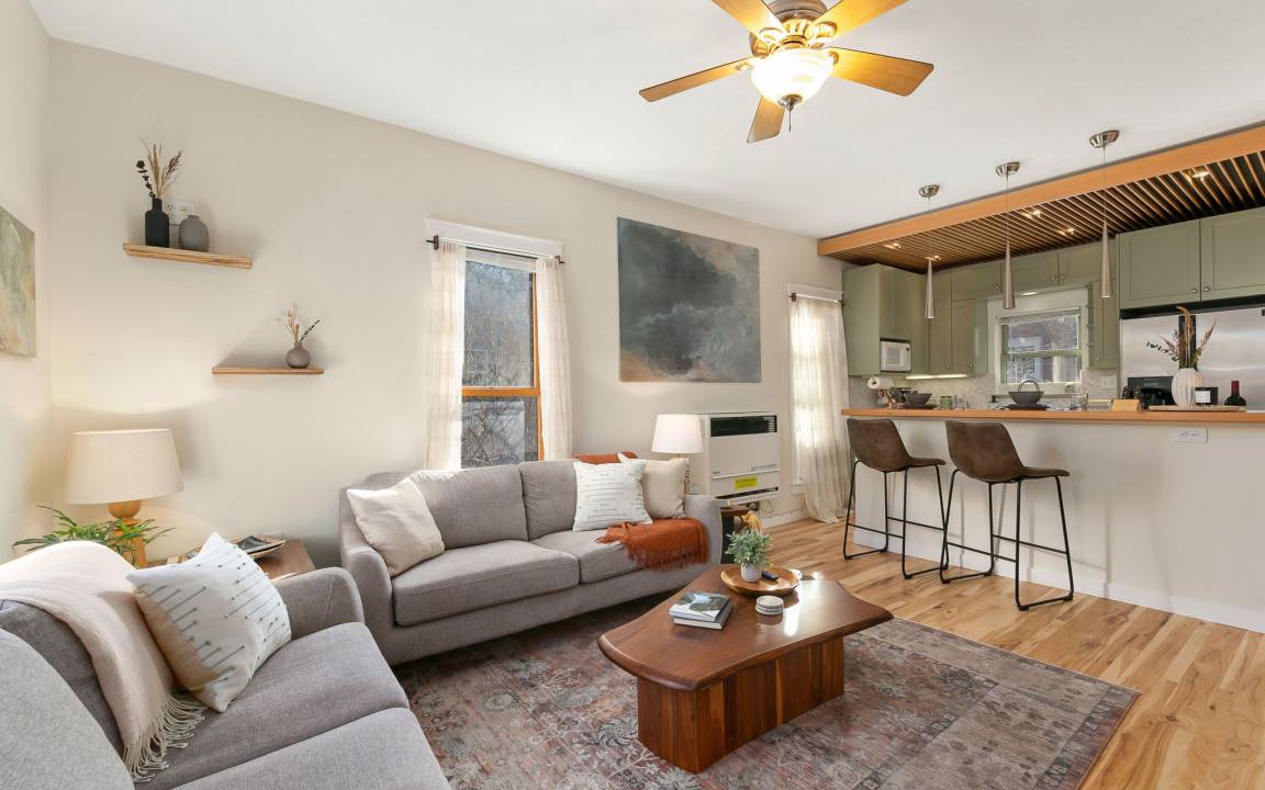 Martinez Park House | 112 m² House ∙ 2 bedrooms ∙ 6 guests