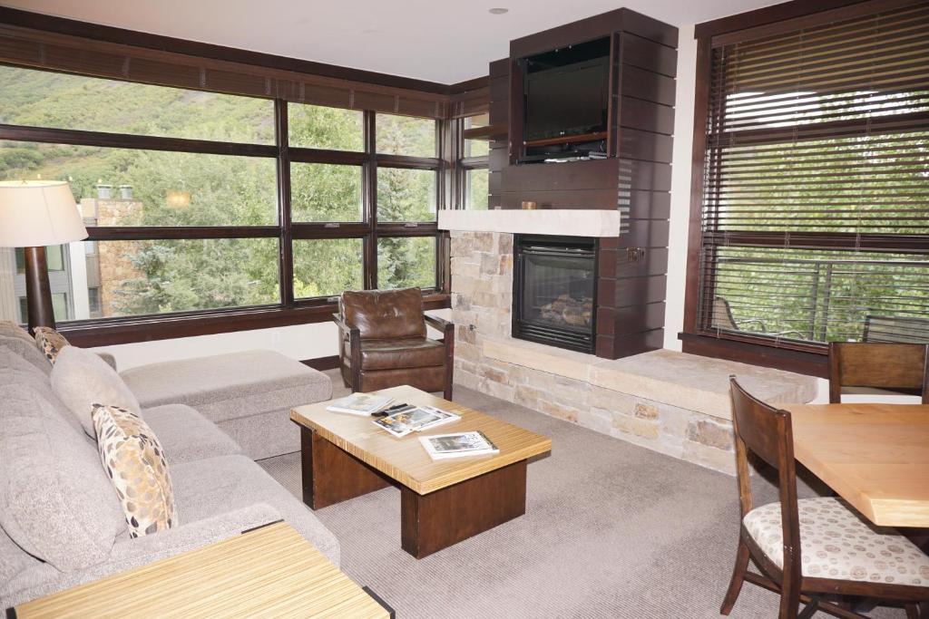 Snowmass Village House | 120 Carriage Way 2205