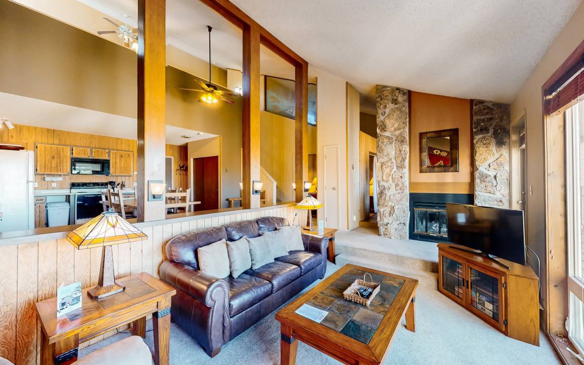 Silvercreek Condo | 121 m² Condo ∙ 2 bedrooms ∙ 6 guests