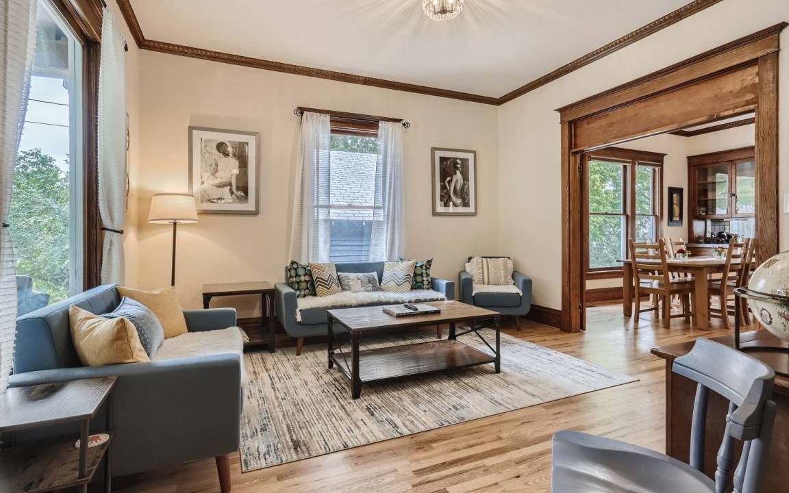 Longmont House | 121 m² House ∙ 3 bedrooms ∙ 6 guests