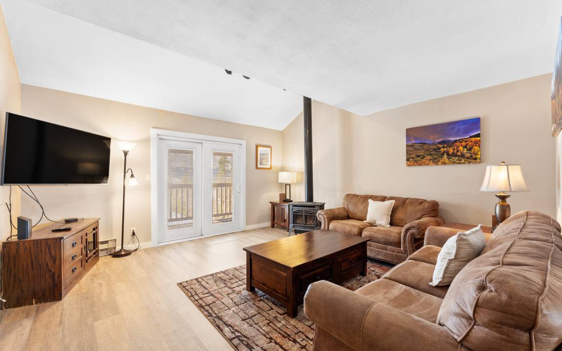 Baldy Mountain House | 138 m² House ∙ 3 bedrooms ∙ 8 guests