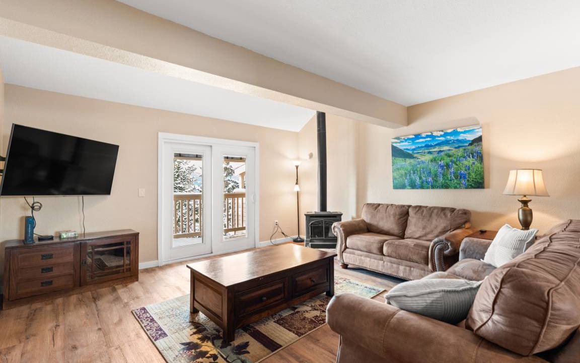 Baldy Mountain House | 138 m² House ∙ 3 bedrooms ∙ 8 guests