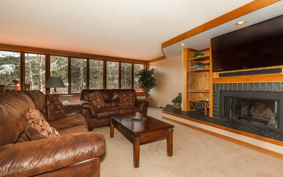 Lakeside Village Apartment | 141 m² Apartment ∙ 2 bedrooms ∙ 8 guests