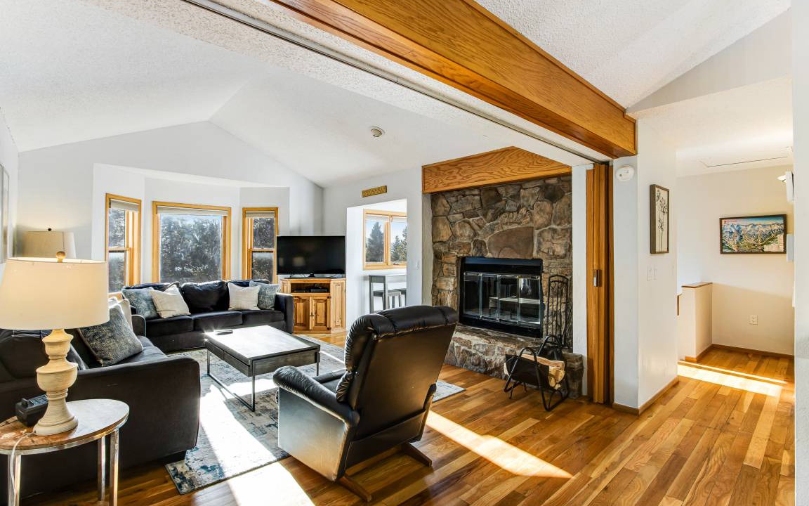 Baldy Mountain House | 143 m² House ∙ 2 bedrooms ∙ 6 guests