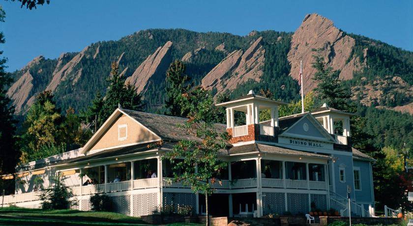 Central Boulder Hotel | 156 m² Hotel ∙ 8 bedrooms ∙ 16 guests
