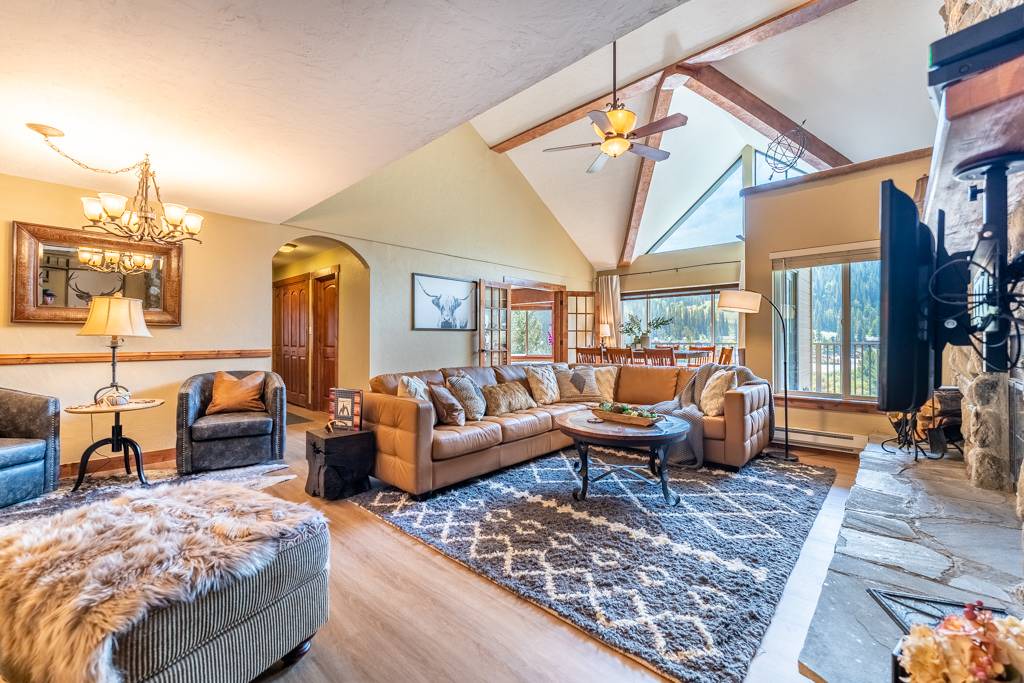 Mountain House Apartment | 163 m² Apartment ∙ 4 bedrooms ∙ 10 guests