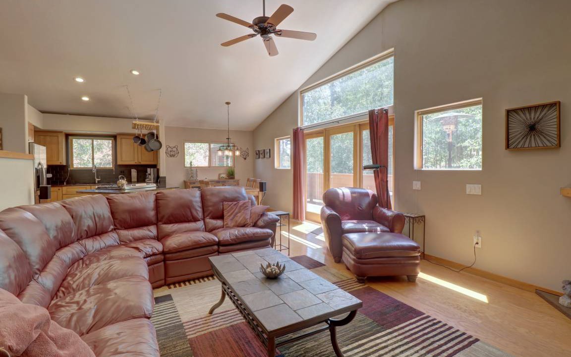Wildernest House | 167 m² House ∙ 3 bedrooms ∙ 6 guests