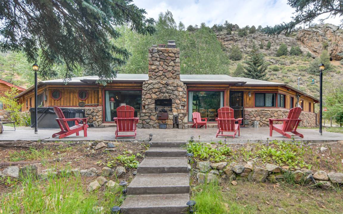 Idaho Springs House | 175 m² House ∙ 3 bedrooms ∙ 8 guests