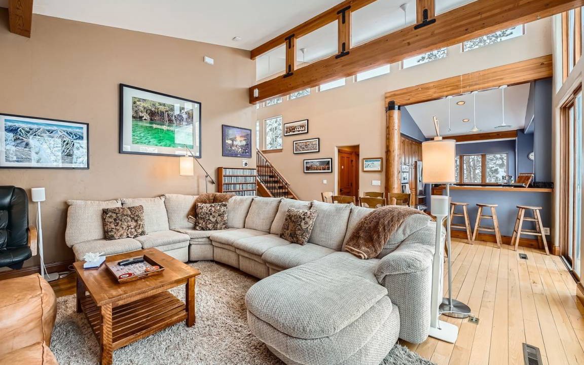 Intermountain House | 179 m² House ∙ 3 bedrooms ∙ 9 guests