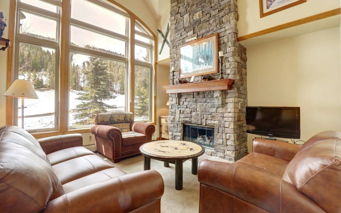 East Village at Copper House | 182 m² House ∙ 4 bedrooms ∙ 11 guests