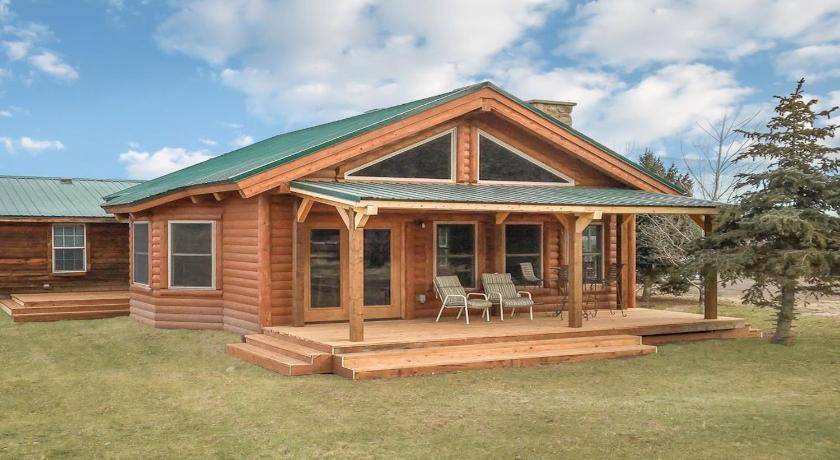 South Fork House | 186 m² House ∙ 3 bedrooms ∙ 10 guests