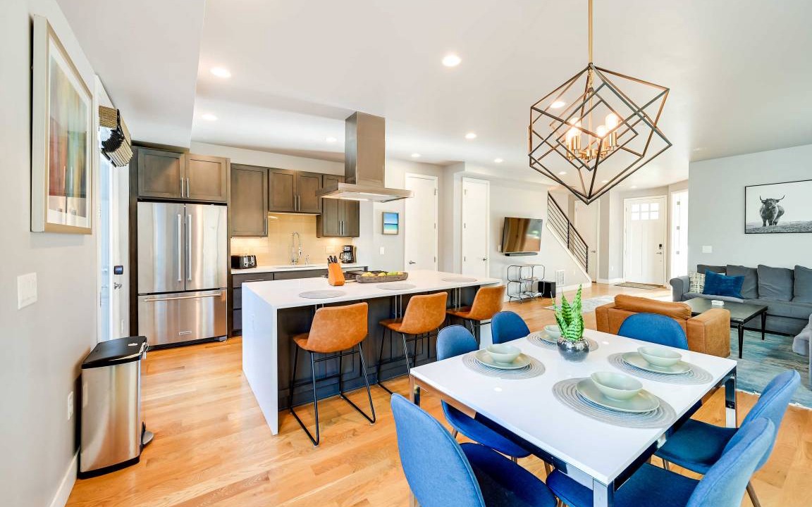 Englewood Apartment | 188 m² Apartment ∙ 3 bedrooms ∙ 6 guests