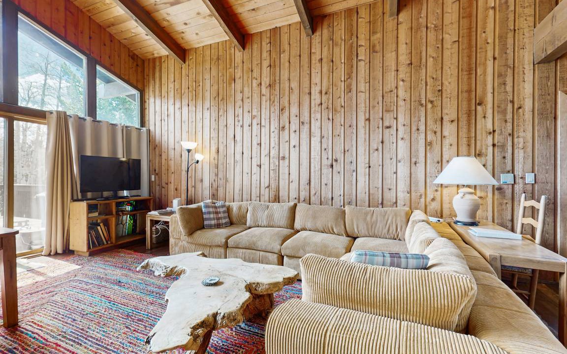 Mountain Valley Cabin | 193 m² Cabin ∙ 4 bedrooms ∙ 7 guests