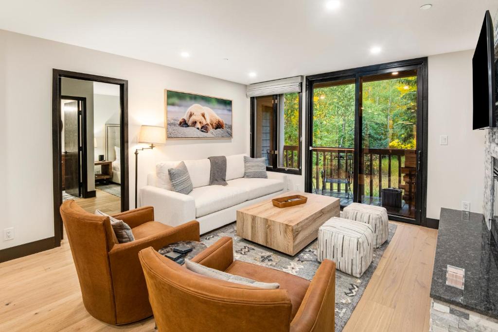 Beaver Creek Apartment | 2 bedroom condo steps from Beaver Creek Village