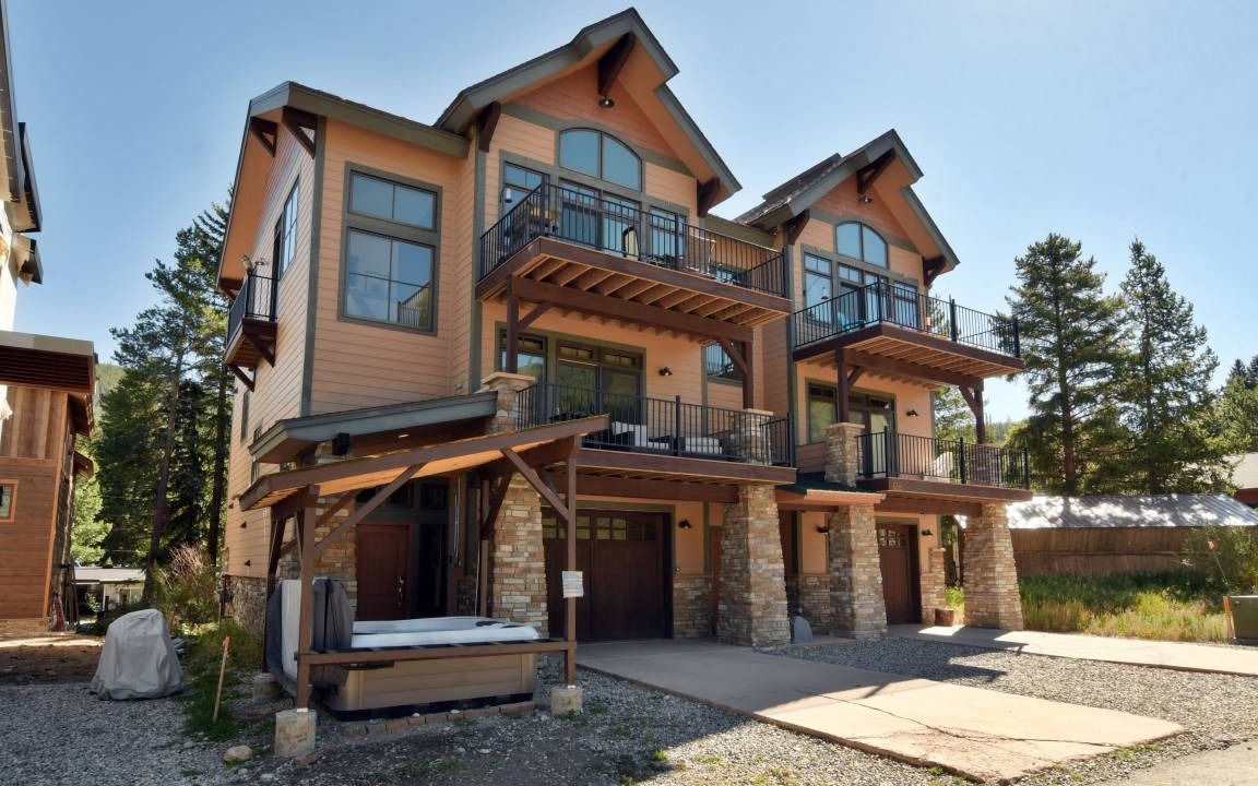Old Town House | 200 m² House ∙ 3 bedrooms ∙ 10 guests