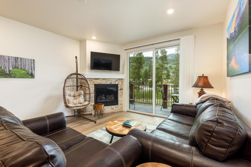 Lakeside Village Apartment | 202 Clearwater Lofts condo
