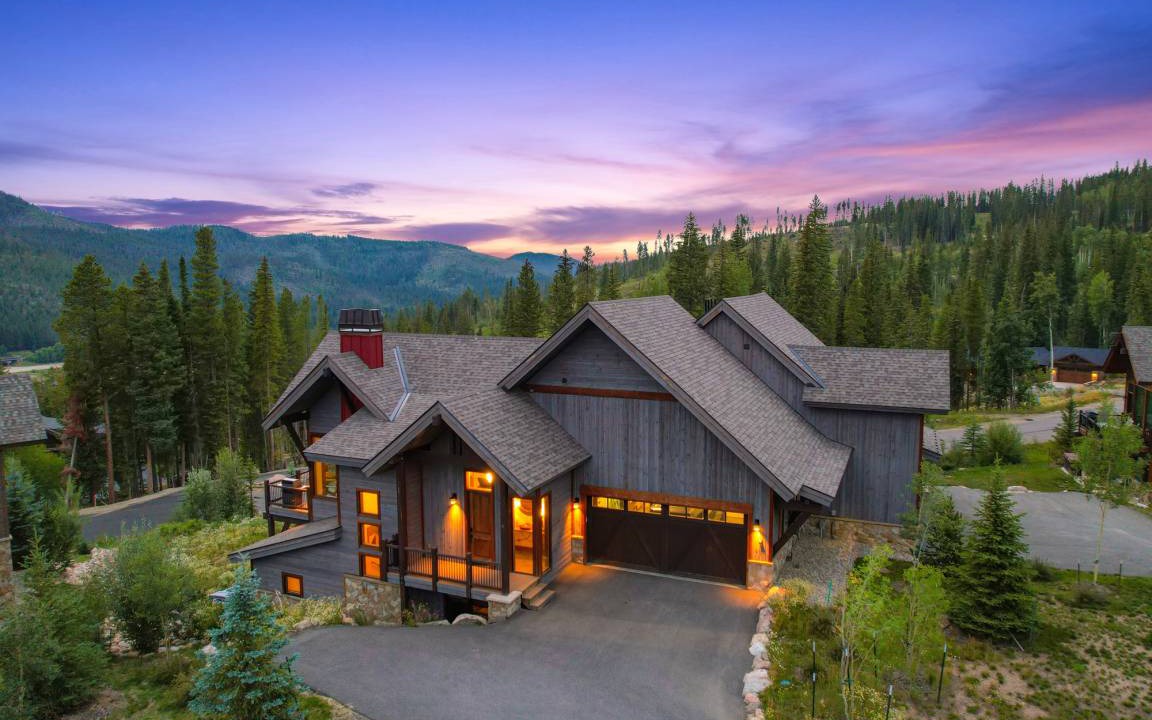 Winter Park House | 204 m² House ∙ 3 bedrooms ∙ 10 guests
