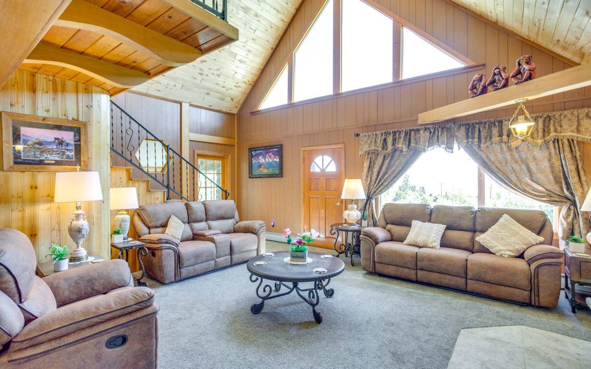 Cedaredge House | 204 m² House ∙ 4 bedrooms ∙ 8 guests