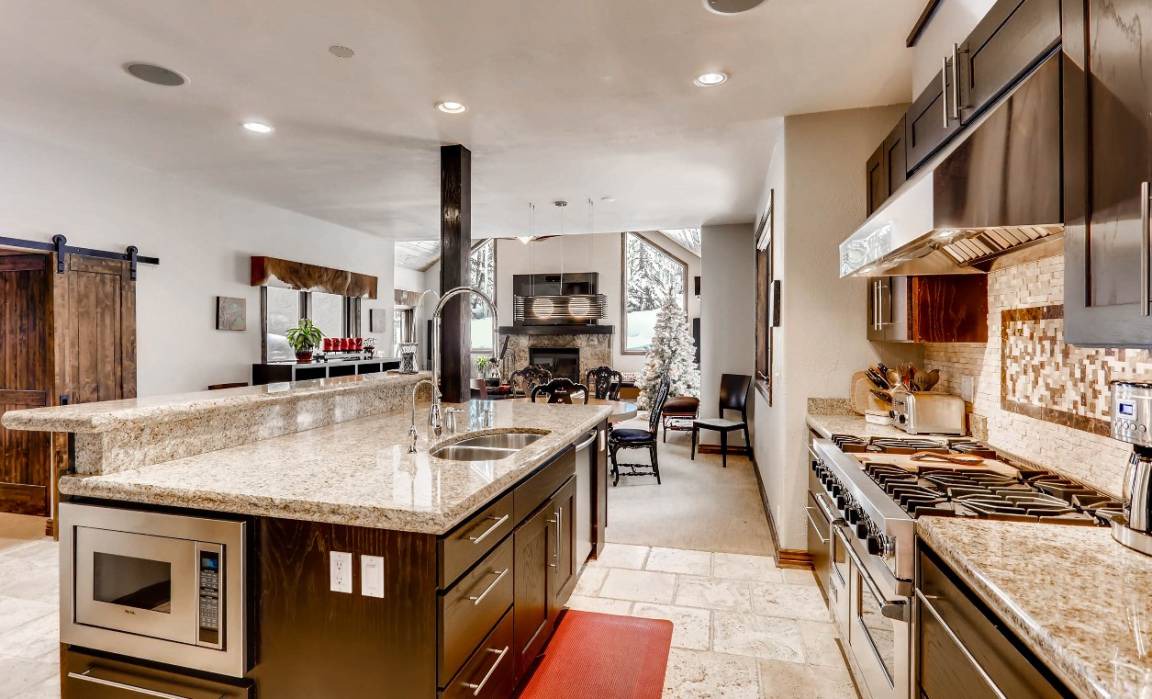 Highland Meadows House | 223 m² Maisonette ∙ 3 bedrooms ∙ 10 guests