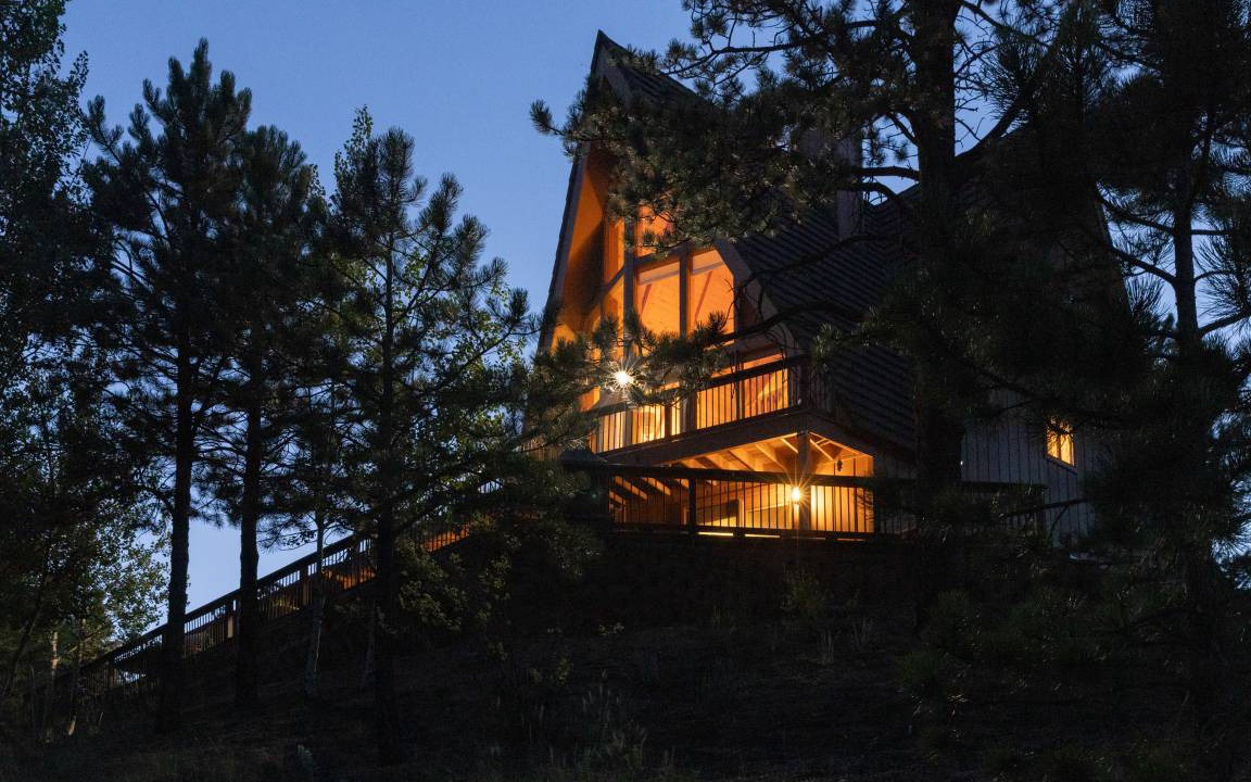 Florissant House | 231 m² House ∙ 4 bedrooms ∙ 8 guests