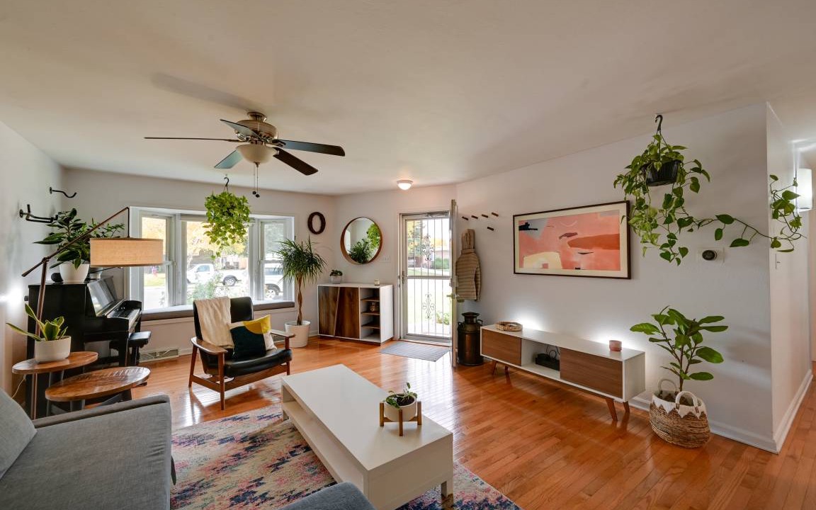Virginia Village House | 241 m² House ∙ 3 bedrooms ∙ 5 guests