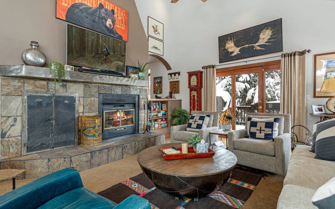 Highland Meadows House | 246 m² House ∙ 4 bedrooms ∙ 8 guests