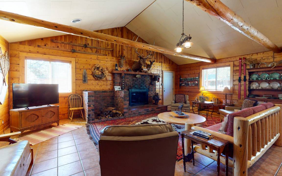 South Fork Cabin | 260 m² Cabin ∙ 4 bedrooms ∙ 12 guests