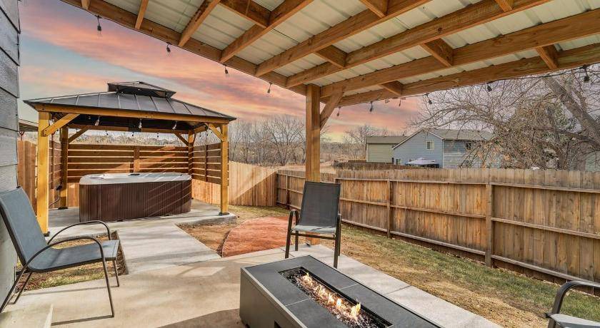 Stetson Hills House | 279 m² House ∙ 5 bedrooms ∙ 12 guests