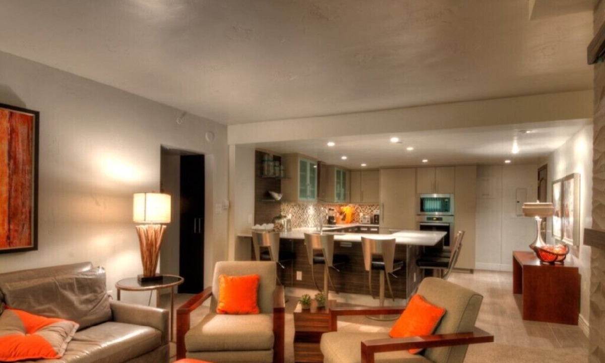 Vail Condo | 2b/2b Luxury Condo in Vail Village with Incredible Views!