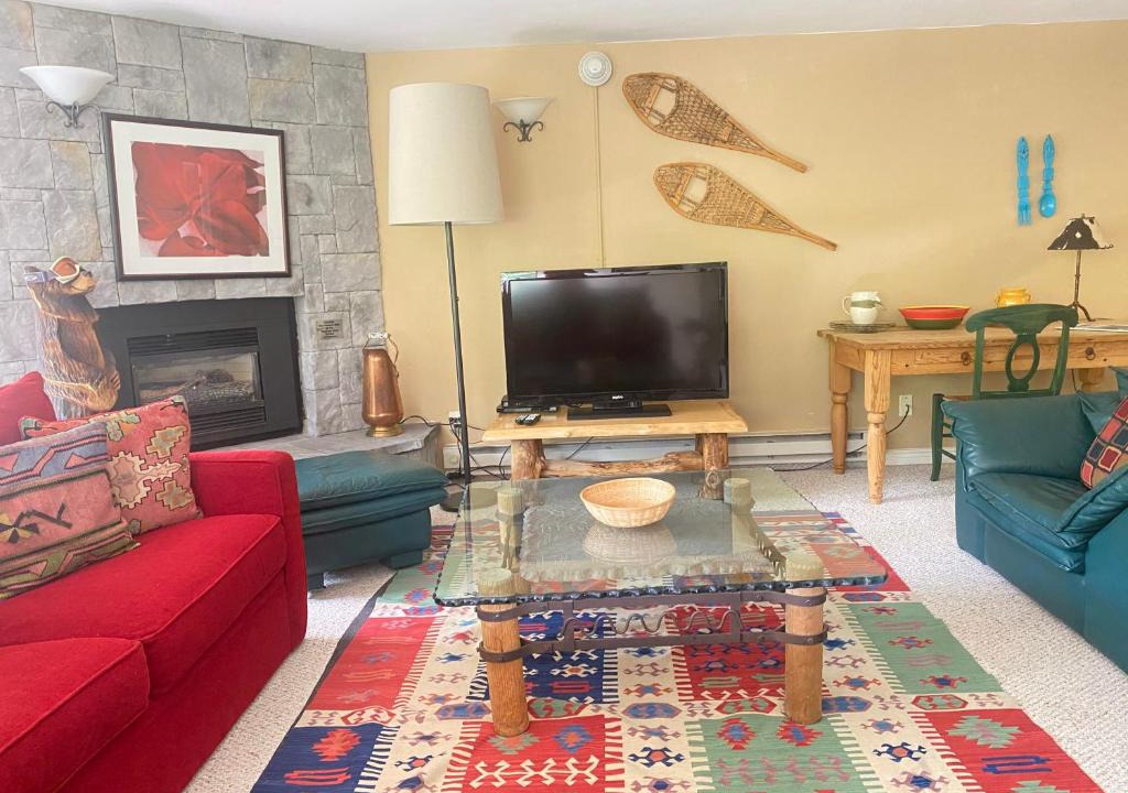Vail Apartment | 2B Terrace next to creek Unbeatable location