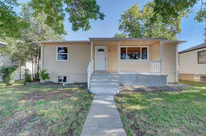 Barnum West House | 2br 1 bath Upstairs AC WD Barnum West Near Belmar