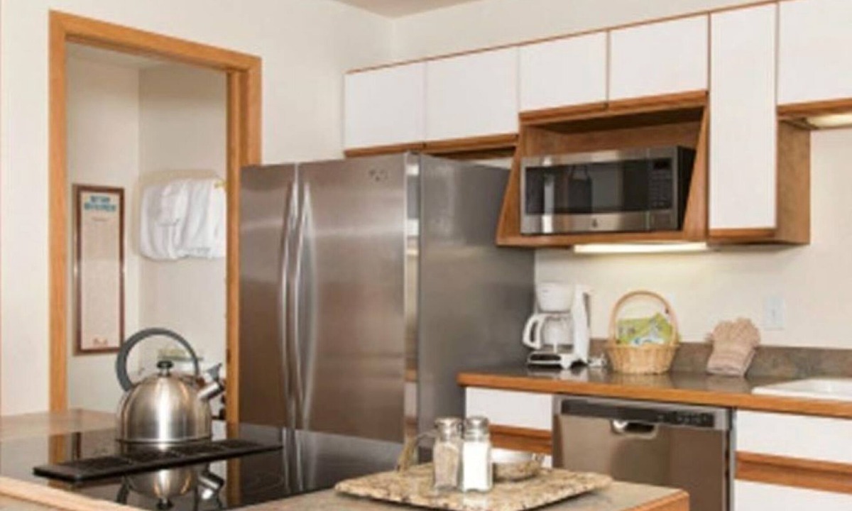 Woodmoor Apartment | 3 Bed/3 Bath Penthouse - great views and shared hot tub. 7 day bookings only