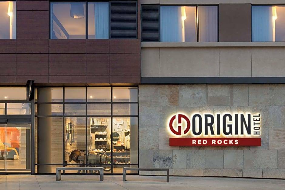 Golden Hotel | 3-Star Hotel ∙ Origin Red Rocks, a Wyndham Hotel