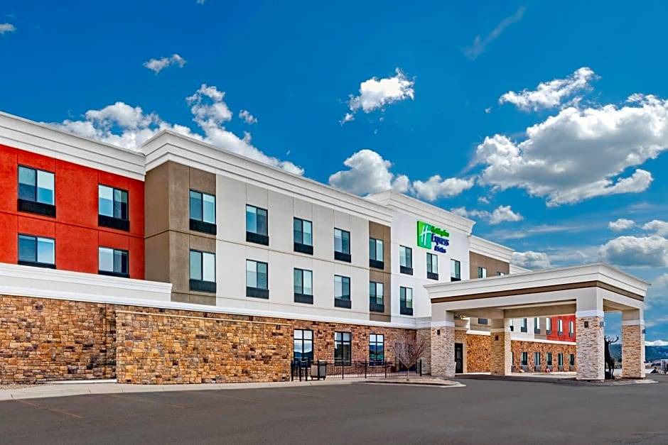 Trinidad Hotel | 3-Star Hotel ∙ Holiday Inn Express & Suites Trinidad, an IHG Hotel