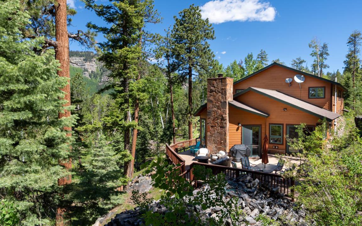 Columbine Lake House | 307 m² House ∙ 4 bedrooms ∙ 12 guests