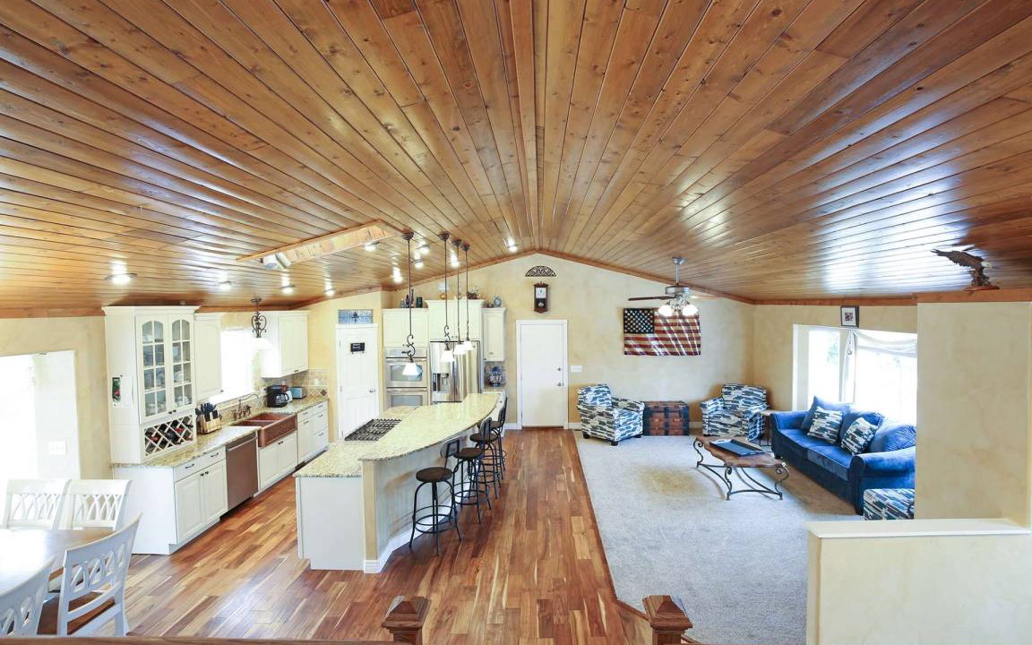 Gleneagle House | 316 m² House ∙ 5 bedrooms ∙ 12 guests