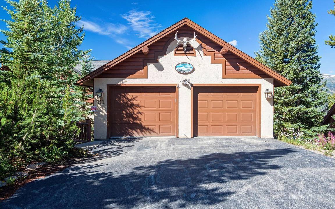 Baldy Mountain House | 318 m² House ∙ 4 bedrooms ∙ 10 guests