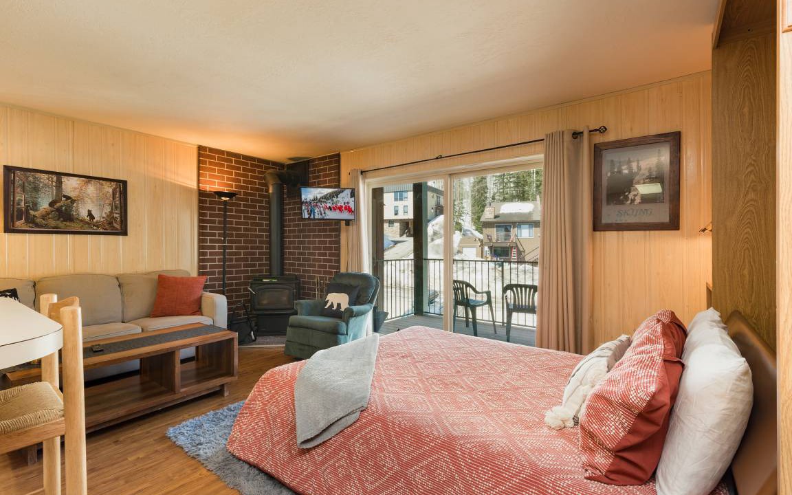 Purgatory Condo | 35 m² Condo ∙ 3 guests