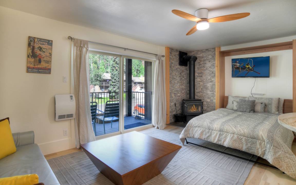 Purgatory Condo | 35 m² Condo ∙ 4 guests