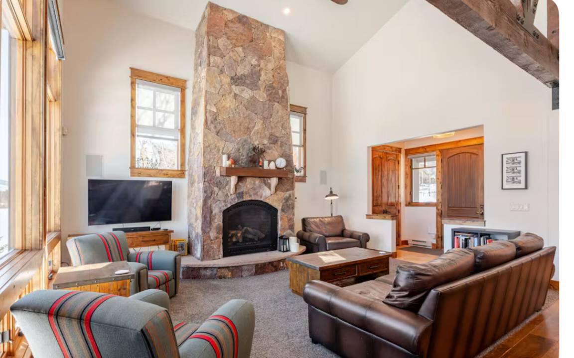 Summit Cove House | 372 m² House ∙ 4 bedrooms ∙ 4 guests