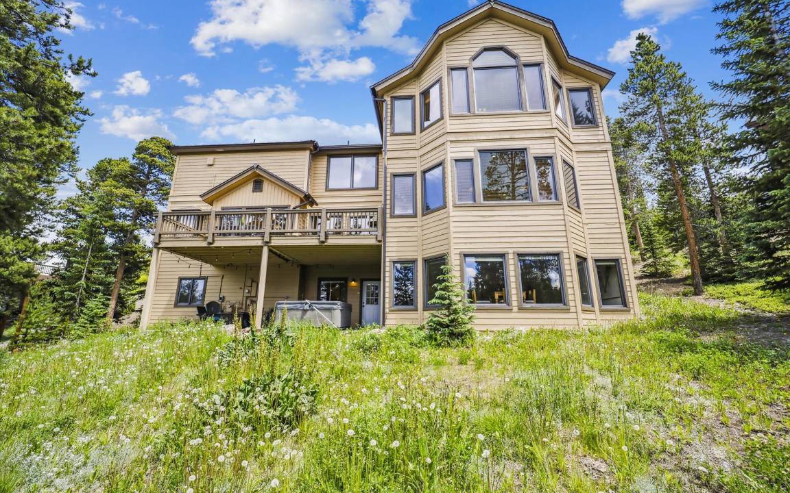 Woodmoor House | 375 m² House ∙ 5 bedrooms ∙ 10 guests