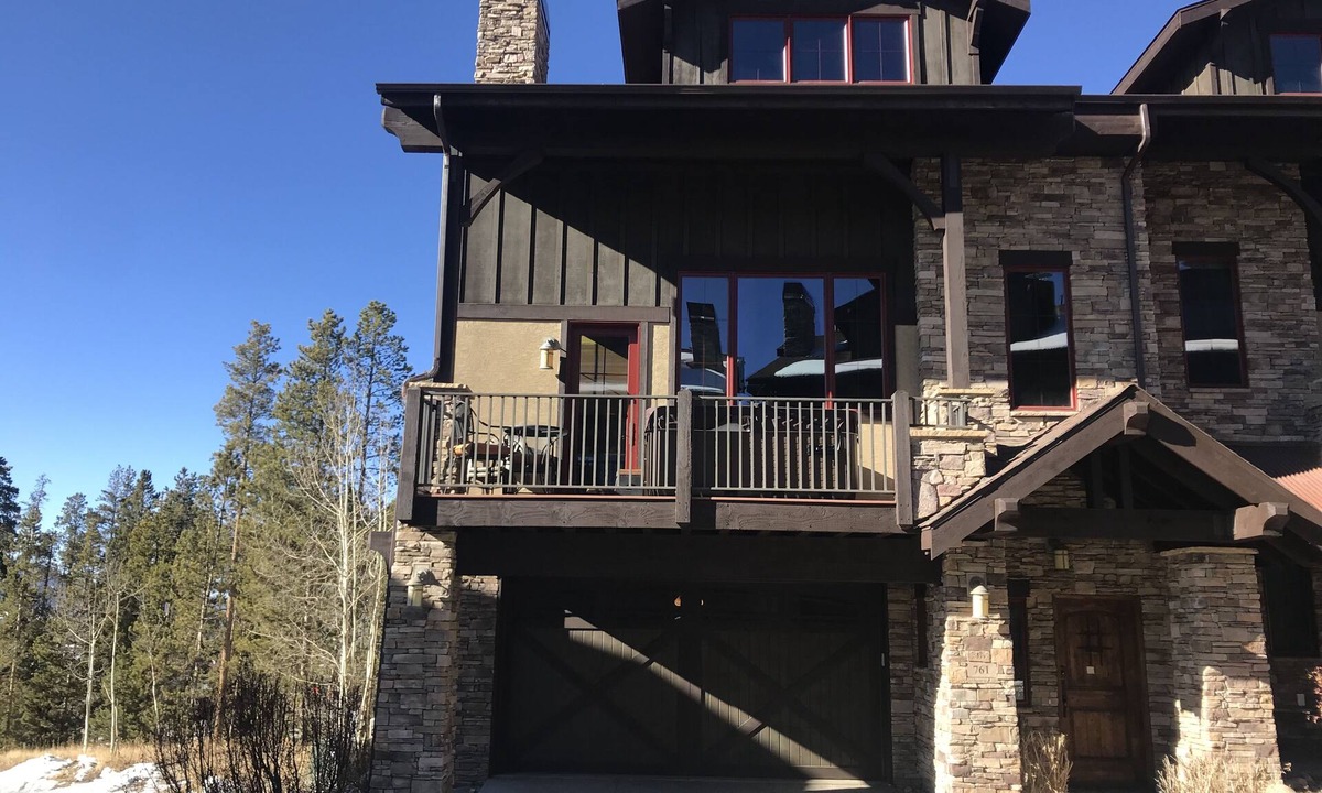 Fraser House | 4 Br. Beautiful Luxury Mountain Townhome with 6 person hot tub