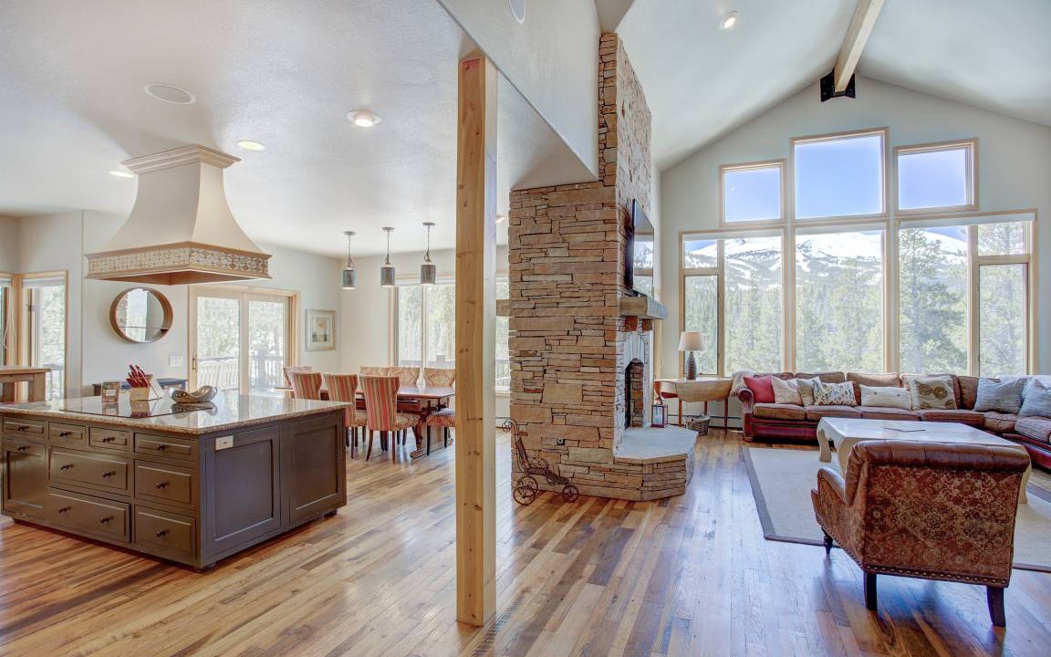 Warrior's Mark West House | 407 m² House ∙ 7 bedrooms ∙ 16 guests