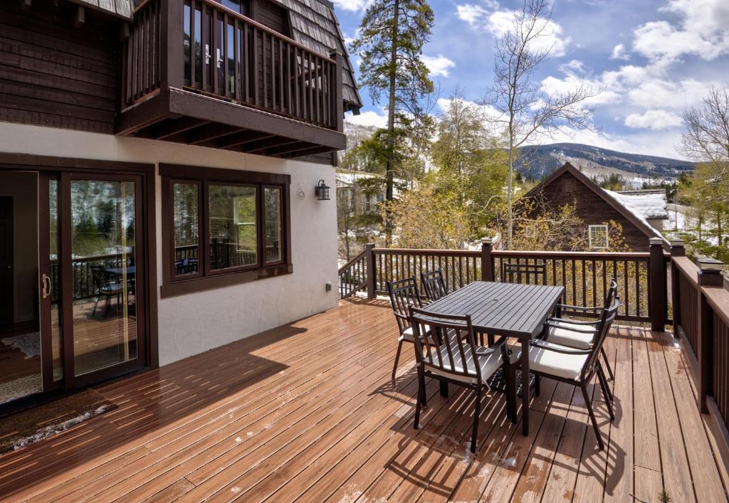 Spruce Way | Vail